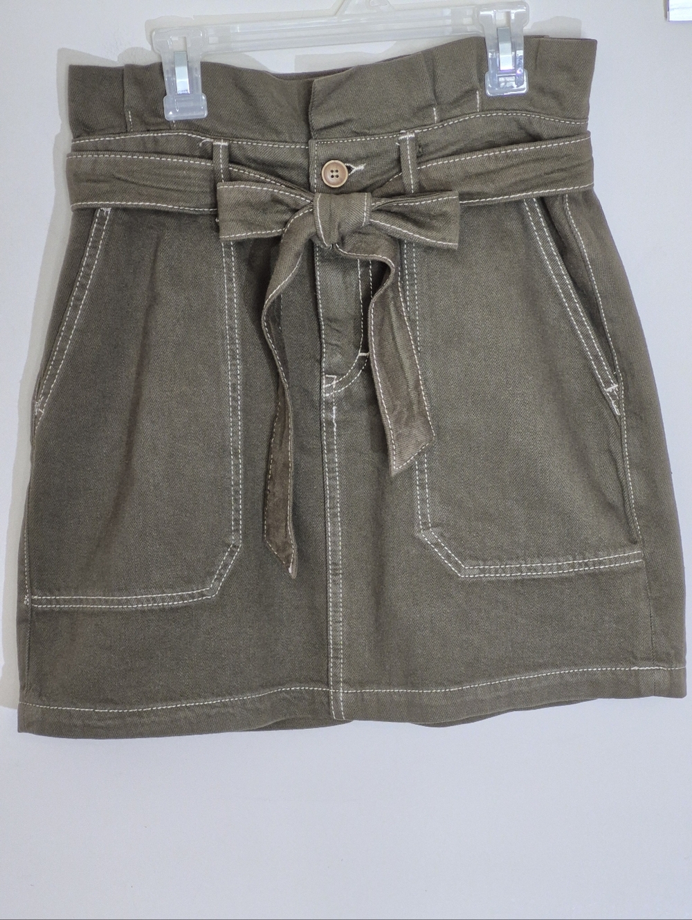 FREE PEOPLE Paper Bag Waist Belted Mini Skirt in Army Green